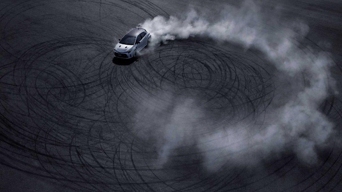 Toyota’nın Yeni Performans Canavarı GR Corolla Duyuruldu: 300 HP ve Öfkeli!