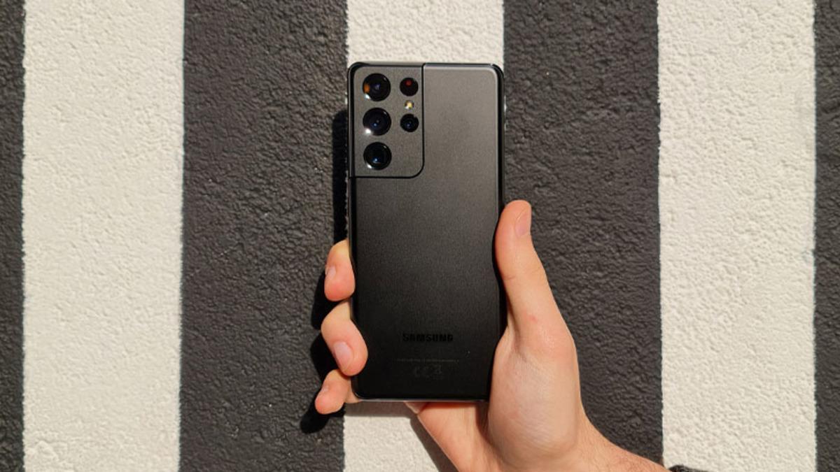 Samsung Galaxy S21, S21 Plus ve S21 Ultra Hediyeli #EfsaneAnlar Yarışması İçin Son Gün: İşte Katılım Şartları