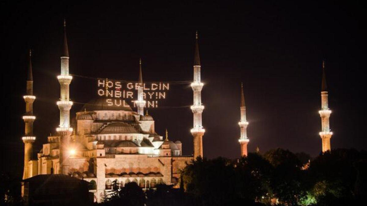 Oruç Tutarken Vücudumuzda Neler Oluyor? Saat Saat Anlattık