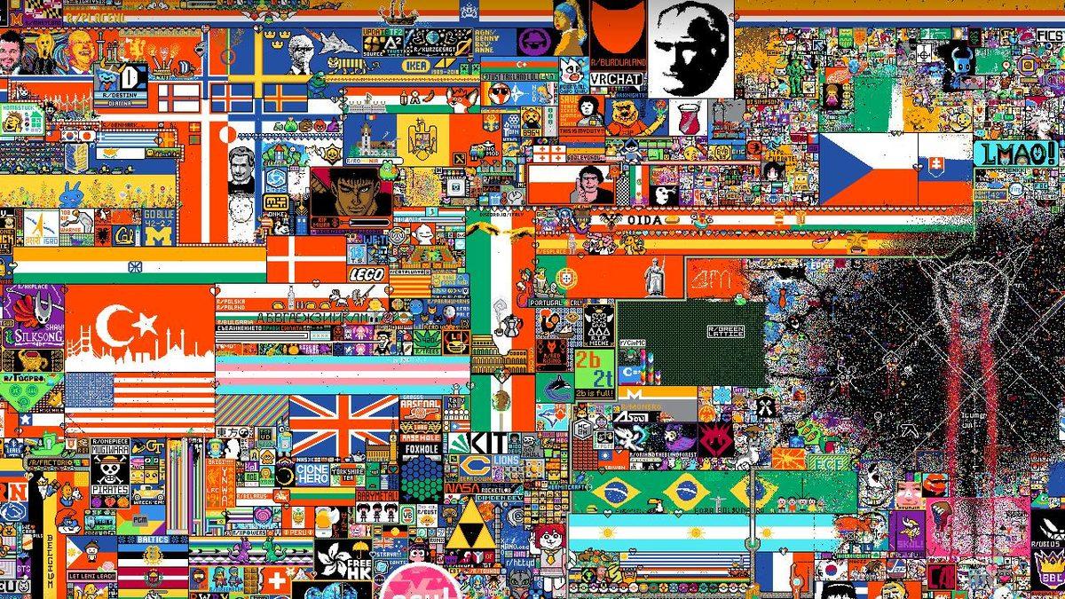 Reddit’te Tüm Kullanıcıların Çizim Yapabildiği Kanalda Topluluklar Birbiriyle Yarışıyor: Türk Bayrağı ve Atatürk Portresi Çizildi