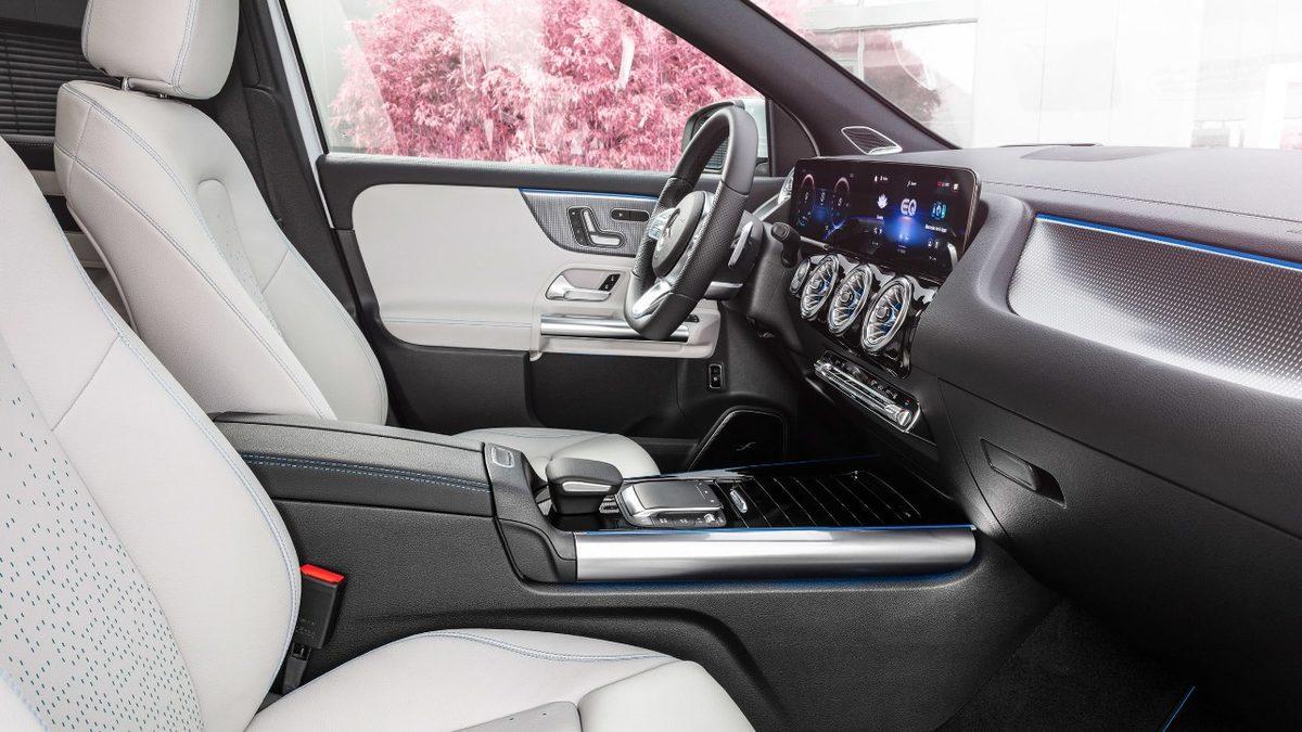 Mercedes-Benz, Yeni Elektrikli Otomobili EQA’yı Tanıttı