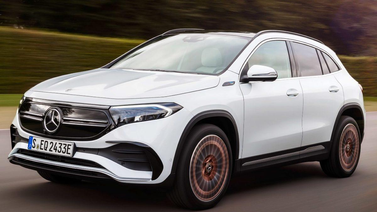 Mercedes-Benz, Yeni Elektrikli Otomobili EQA’yı Tanıttı
