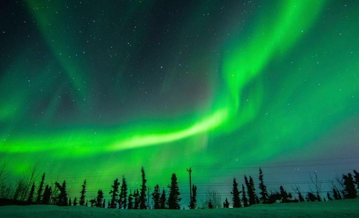 Beklenen Güneş Fırtınası Yaşandı, Kuzey Işıkları Gökyüzünü Kapladı: İşte Ortaya Çıkan Muhteşem Görüntüler [Video]