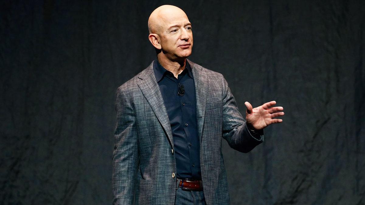 Amazon CEO’su Jeff Bezos’a Göre ’Pişmanlıktan Uzak Bir Hayat’ İçin Cevaplamanız Gereken 10 Soru