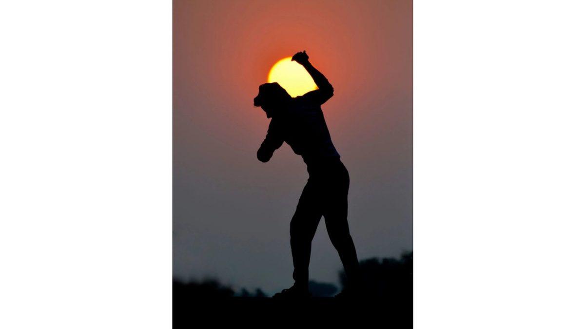 Bir Fotoğrafçının Güneş’i Kullanarak Optik İllüzyonlar Oluşturduğu Muhteşem Fotoğraflar