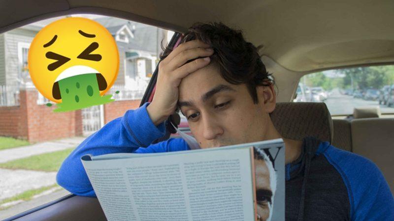 Hareket Halindeki Bir Arabadayken Kitap Okuduğumuzda Niçin Midemiz Bulanır?