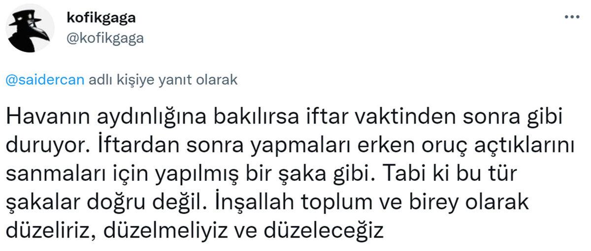 İftardan Önce Mahalleye Ezan ’Şakası’ Yapıp Oruç Bozdurduğu Söylenen Genç Sosyal Medyada Gündem Oldu [Video]