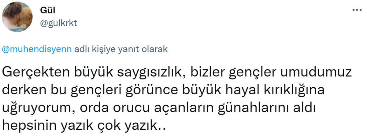 İftardan Önce Mahalleye Ezan ’Şakası’ Yapıp Oruç Bozdurduğu Söylenen Genç Sosyal Medyada Gündem Oldu [Video]