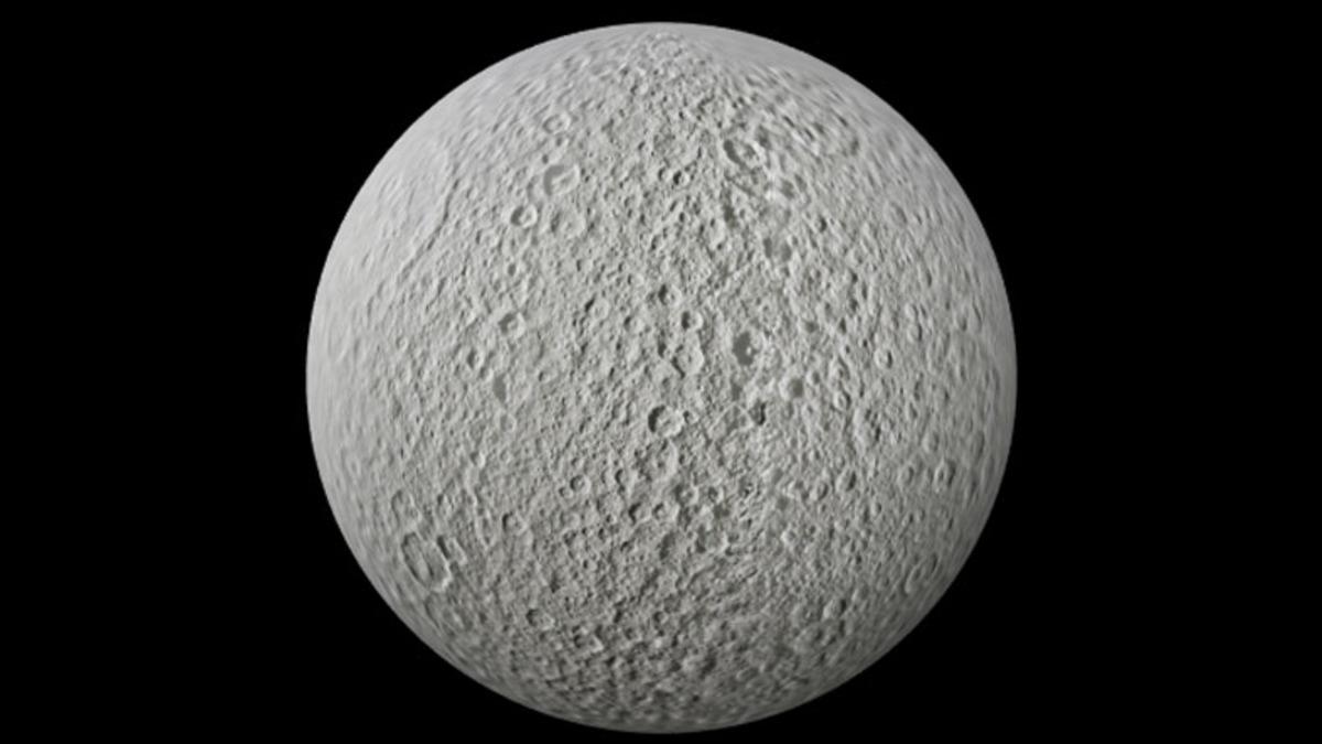 Satürn’ün Uydusu Rhea’nın Yüzeyindeki Tanımlanamayan Maddenin Gizemi Çözüldü