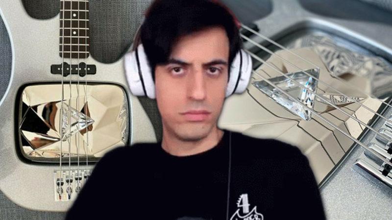 YouTuber, 10 Milyon Abone İçin Verilen ’Elmas Plaket’ten Gitar Yapıp Açık Artırmaya Koydu