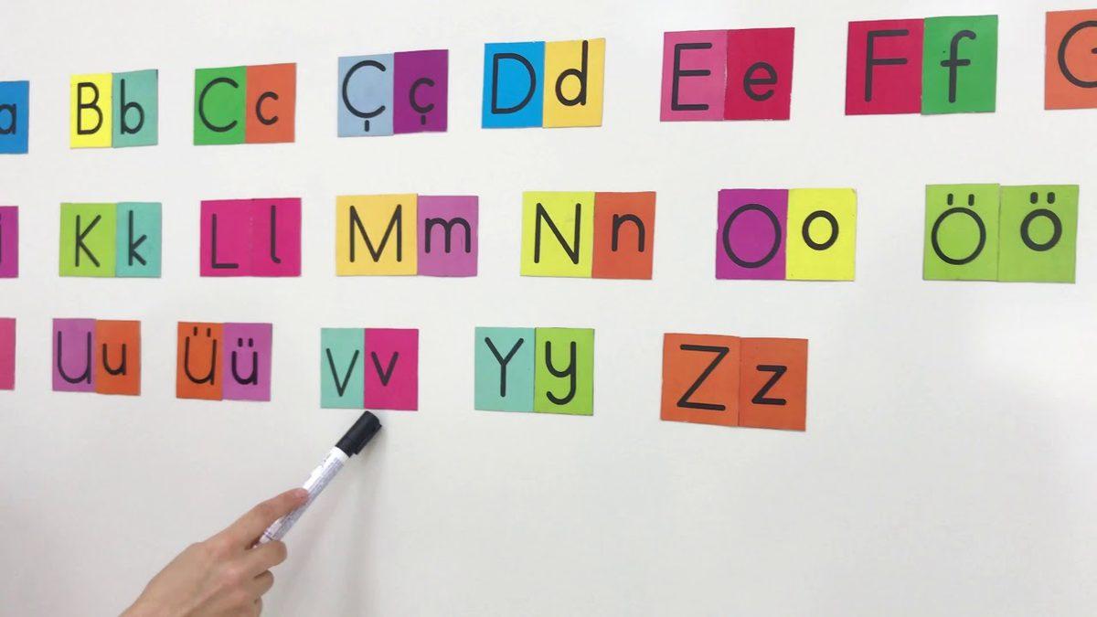 Kimin Aklına Geldi Harfleri Sıralamak: İlk Alfabeyi Kim, Ne Zaman ve Nasıl Buldu?