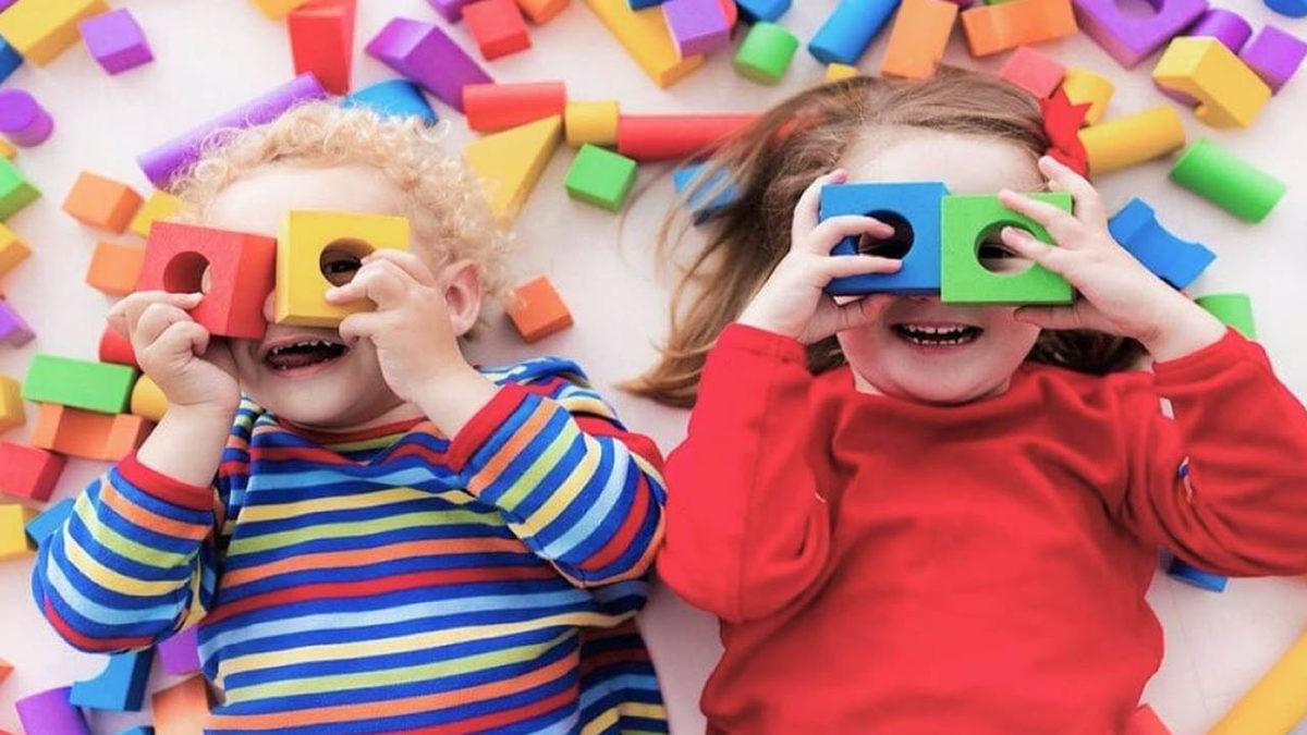 Çocuğunuzun Kendi Seçimlerini Yapıp Başarılı Olmasını Sağlayan ’Montessori Eğitimi’ Nedir?