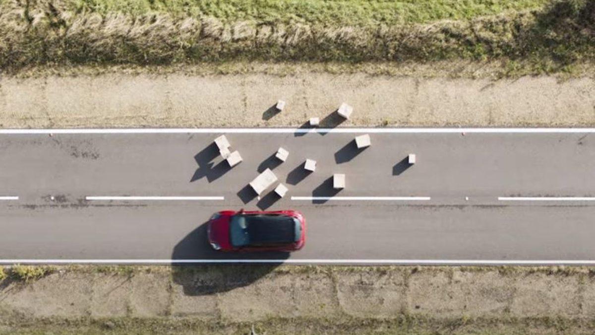 Ford’dan Diğer Araçları da Tehlikelere Karşı Uyaracak Yeni Teknoloji