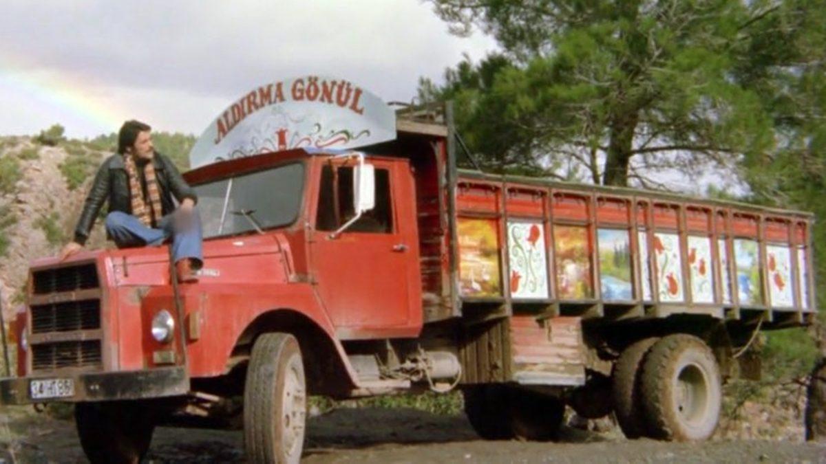 Bir Zamanlar Türkiye’de Peynir Ekmek Gibi Satılırken Artık Nadir Görülen 20 İkonik Araç