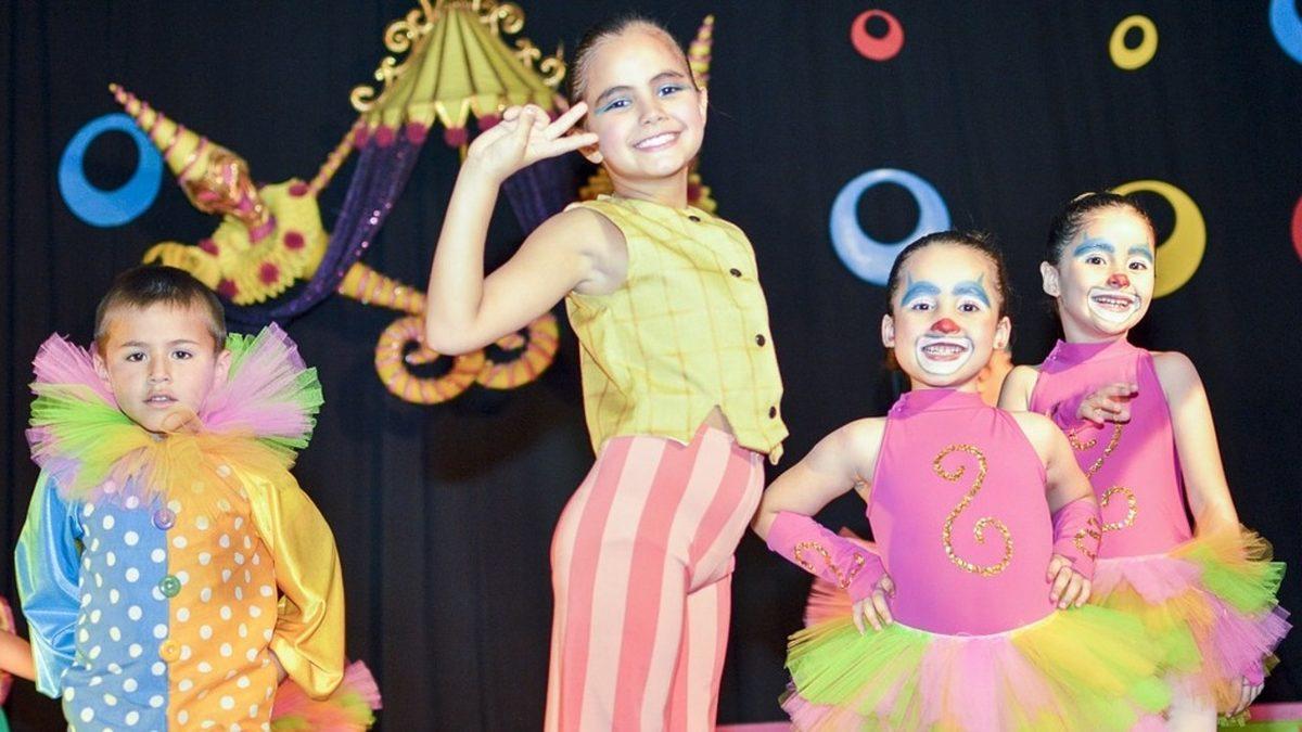 Anne ve Babalar Toplanın: Öğrenince Çocuğunuzu Daha İyi Tanımanızı Sağlayacak 8 Zeka Türü