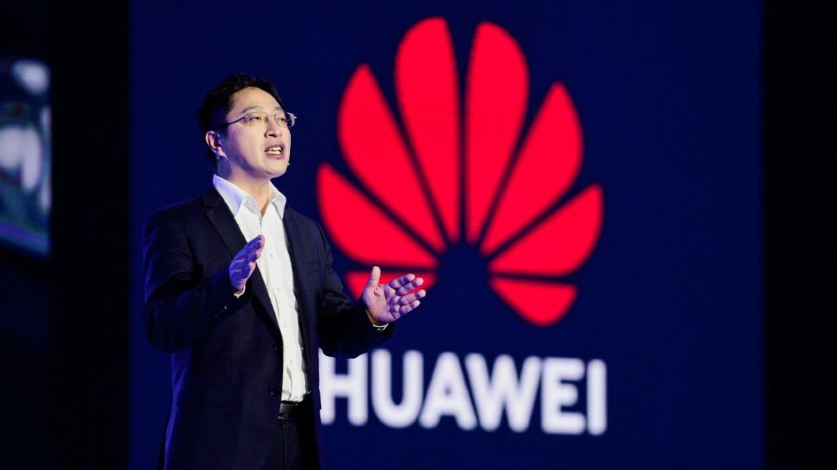 Seres, Huawei’nin DriveOne Teknolojili Dünyanın En Uzun Menzilli Seri Üretim Otomobilini Tanıttı