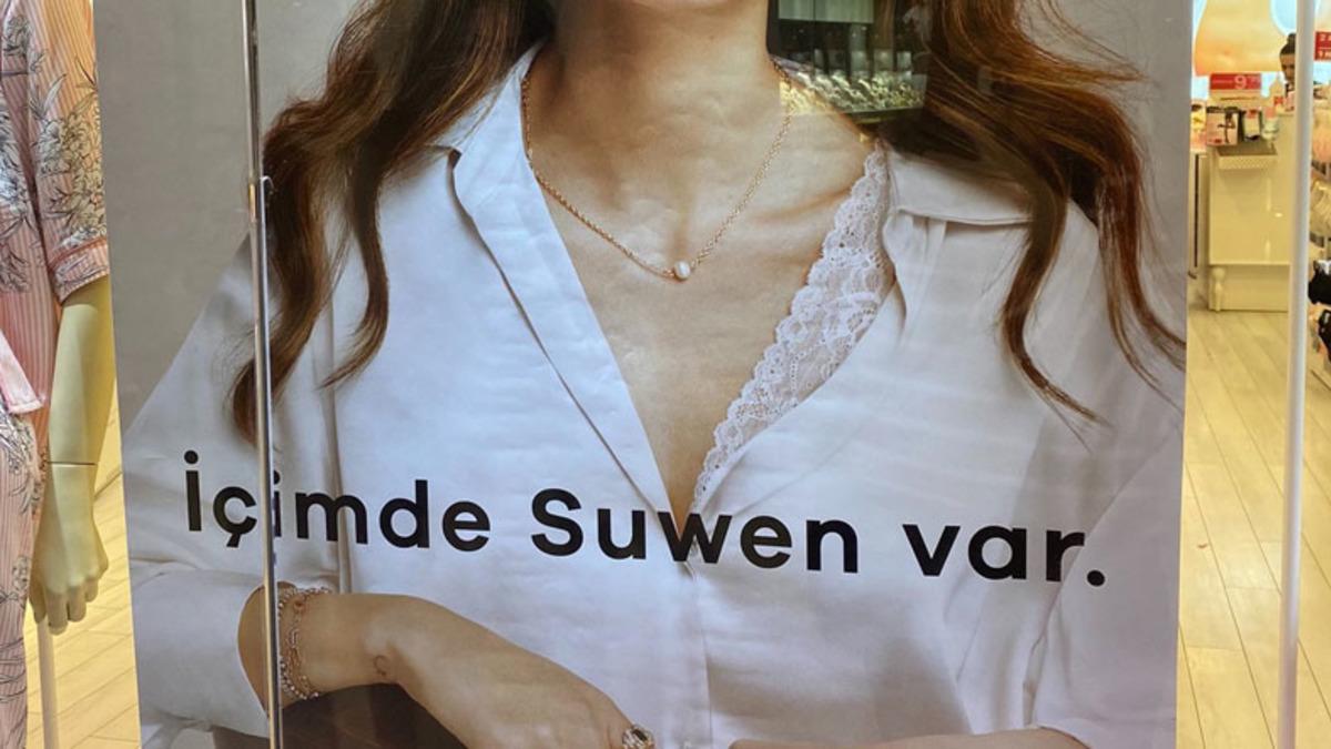 İç Çamaşırı Markasının Tartışma Yaratan ‘İç Çamaşırsız Reklamı’ Sosyal Medyada Akıma Dönüştü: “İçimde Suwen Var”