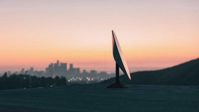 SpaceX, Starlink’in Maksimum İnternet Hızı Hedefini 10 Gbps’e Çıkardı