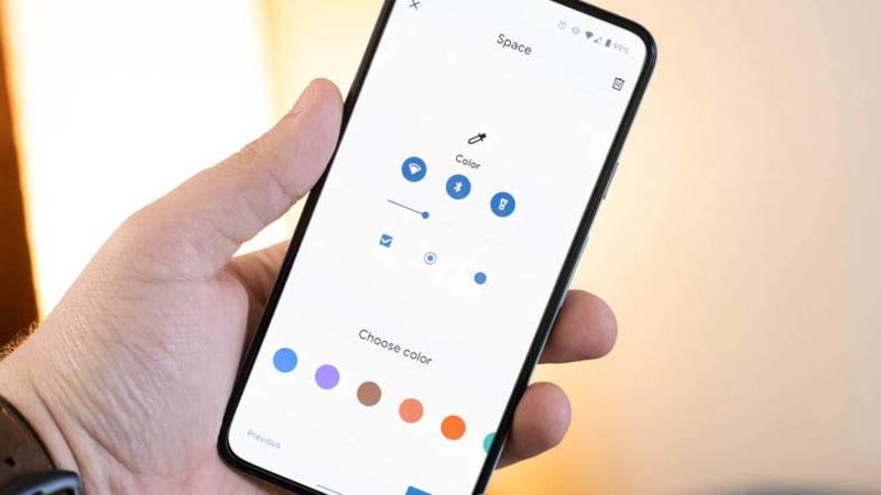 Google, Android 12 İçin Tüm Uygulamaların Temasını Değiştirebilecek Bir Özellik Geliştiriyor