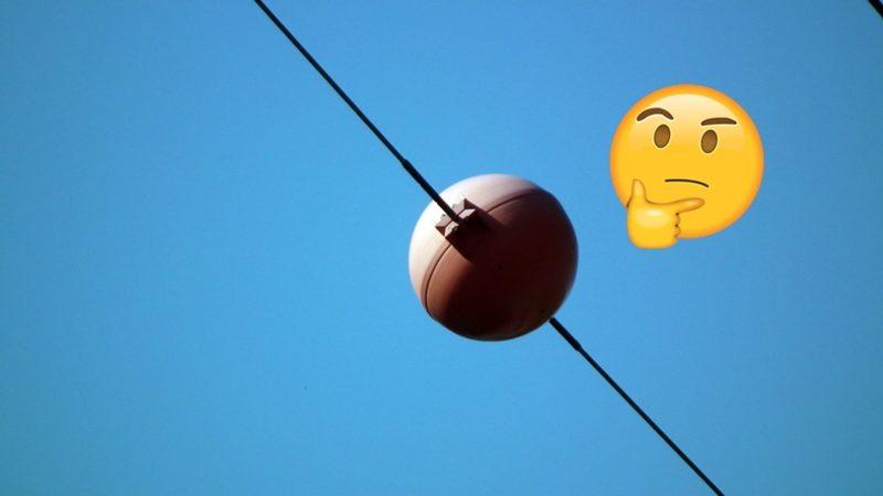 Elektrik Telleri Üzerindeki Poke-topu Benzeri Bu Küreler Ne İşe Yarıyor?