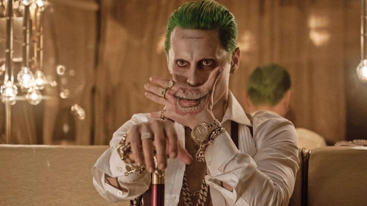 Zack Snyder, Resmi Twitter Hesabından Yeni Bir Joker Görseli Paylaştı