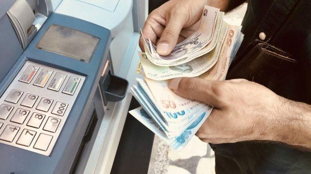 Banka Hesabına Yanlışlıkla Yatırılan 3500 TL’yi Harcayan Vatandaşa 4 Yıl 6 Ay Hapis Cezası