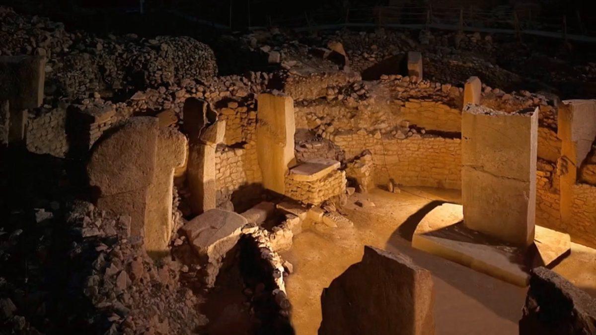 Çayınızı Kahvenizi Koyun Gelin: 38 Yıl Önce, Urfalı Bir Çiftçi Sayesinde Keşfedilen Göbeklitepe Neden Bu Kadar Önemli?