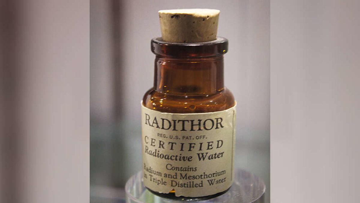 Yıllar Evvel İçtiği Radyoaktif İçecek Yüzünden Çenesi Kopan Adam: Eben Byers