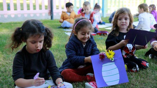 Türkiye’de En Çok Tercih Edilen Kız ve Erkek Çocuk İsimleri Açıklandı! Çocuk Nüfus Oranı 50 Yıldır Azalıyor...