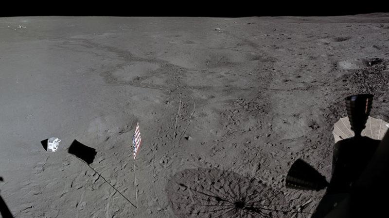 50 Yıl Önce Ay Yüzeyinde Atılan Golf Topları, Yenilenen Görüntülerle Tekrar Gözüktü