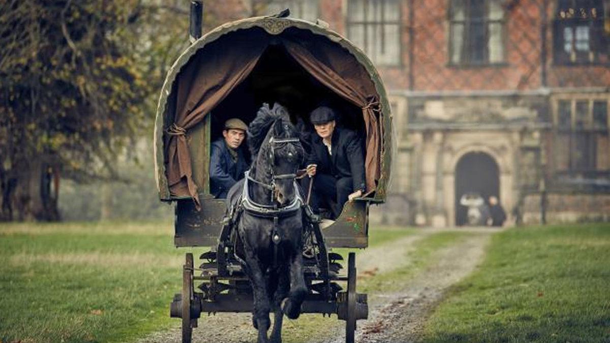 Peaky Blinders Setinde ’Hayalet’ Bir Köpeğin Havlama Sesleri Duyuldu