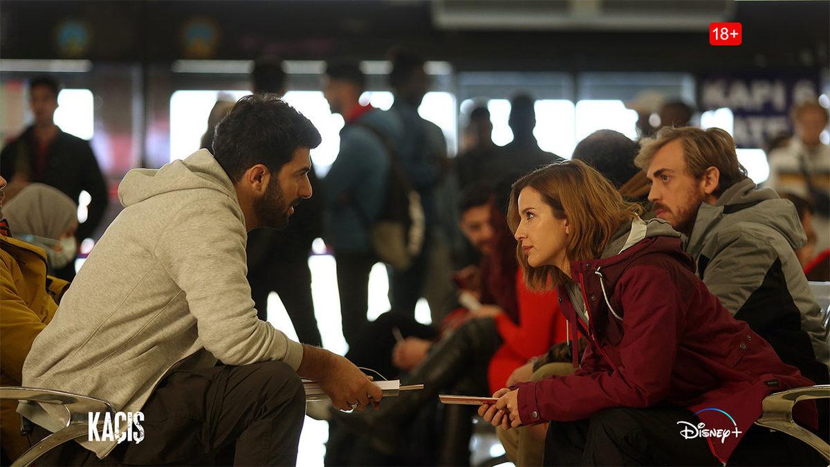 Disney Plus’ın İlk Yerli Dizisi Olacak ’Kaçış’tan İlk Fotoğraflar Paylaşıldı
