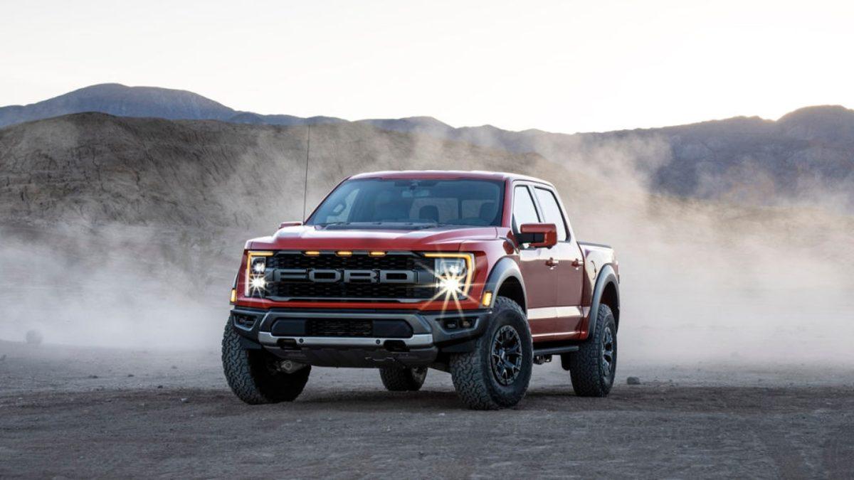 Ford, Raptor Serisi İçin Elektrikli Varyant Hazırlamadığını Açıkladı