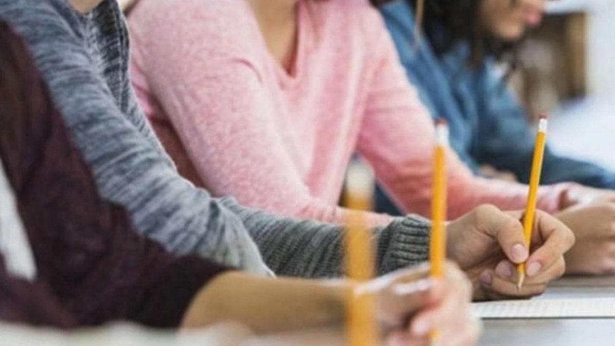 Lisede Sınıfta Kalanlar İçin Yeni Karar, Resmi Gazete’de Yayımlandı