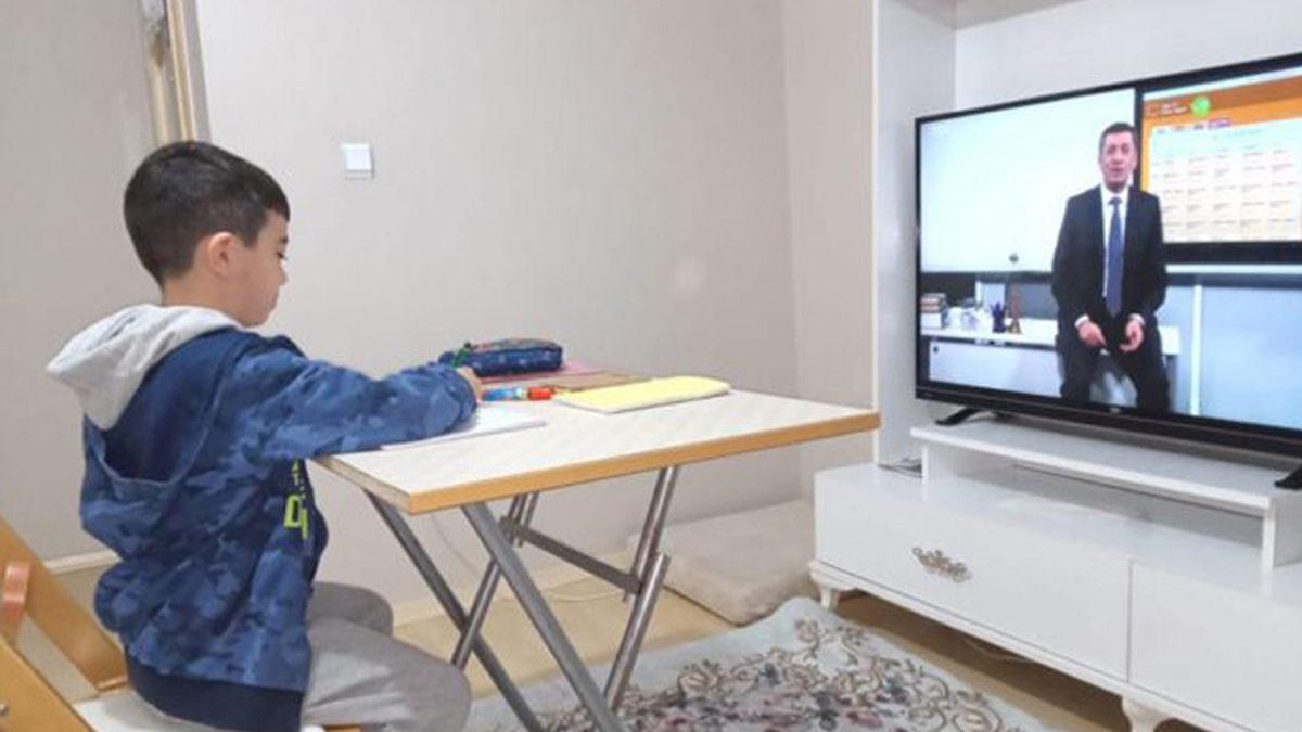 MEB, 2020 Küresel Salgın Döneminde Uzaktan Eğitim İzleme ve Değerlendirme Raporu’nu Yayınladı