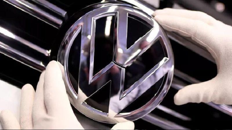 Volkswagen, Savaşın Sektör Üzerindeki Yıkıcı Etkilerini Azaltmak İçin Yeni Bir Plan Üzerinde Çalışıyor