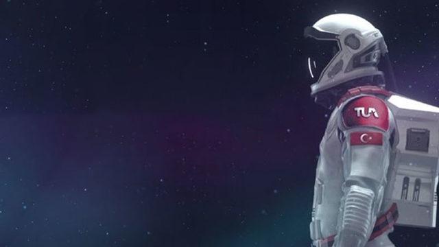Uzaya Gidecek İlk Türk’e ’Astronot’ ve ’Kozmonot’ Yerine Uygun Bir İsim Aranıyor: İşte Sosyal Medyadan Gelen Öneriler