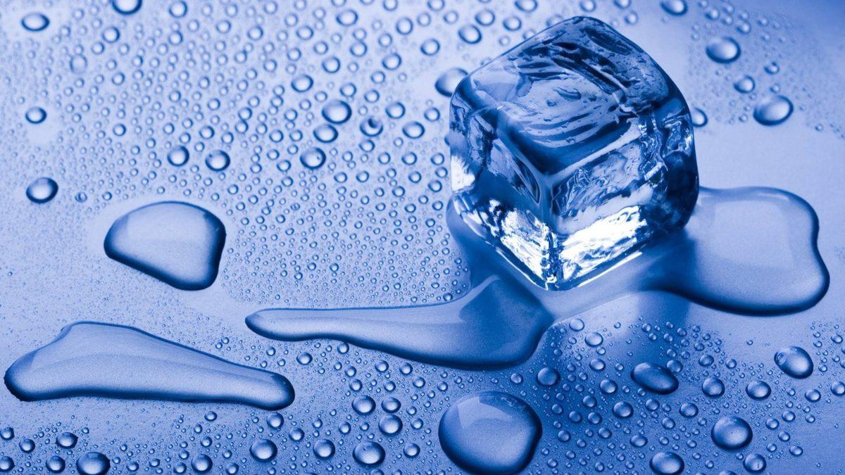 İnsanların Fikirlerini Değiştirmenin Ne Kadar Kolay Olduğunu Gösteren Şaka: Tehlikeli Su Parodisi