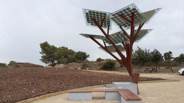 Artık Oyun Bilgisayarlarımızı Ağaçtan Toplayacağız (!): Nanoselüloz Kağıtlar Sayesinde Elektronikler Ağaçta Yetişecek