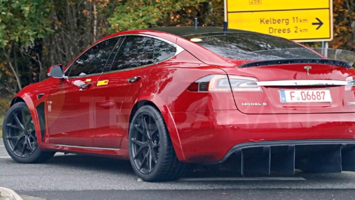 Musk: Tesla Model S Plaid, 100 km/s’ye 1,96 Saniyede Çıkan En Hızlı Araç Oldu