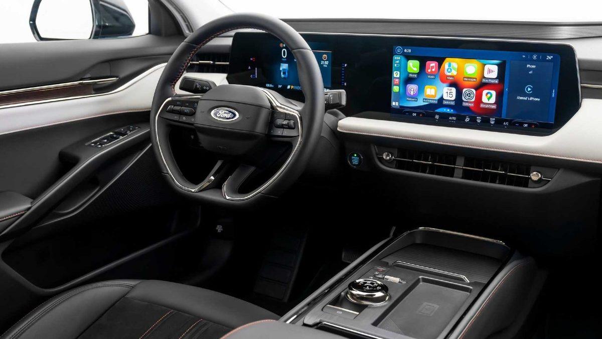 Ford Taurus, ’Çölleri Bile Ağlatacak’ Özellikleriyle Tanıtıldı: İşte 36 Yıllık Efsanenin Yenilenmiş Tüm Özellikleri