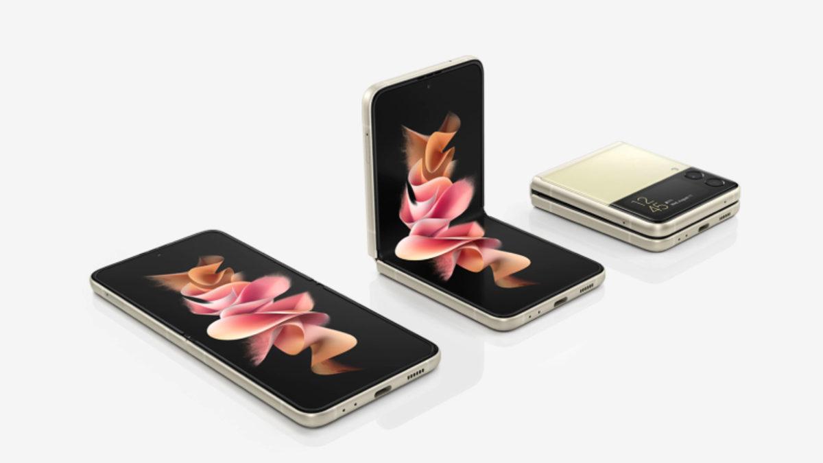 Süreyya Hanımın Muhteşem Değişimi: Samsung Galaxy Z Flip 4, Ufak Bir Batarya Geliştirmesiyle Geliyor