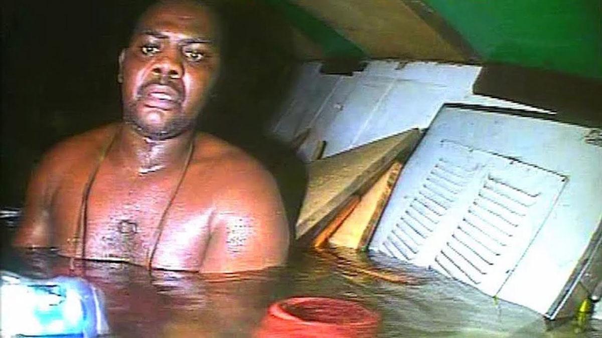 Okyanusun 30 Metre Altında Yaklaşık 3 Gün Boyunca Mahsur Kalan Adamın Müthiş Kurtuluş Hikâyesi