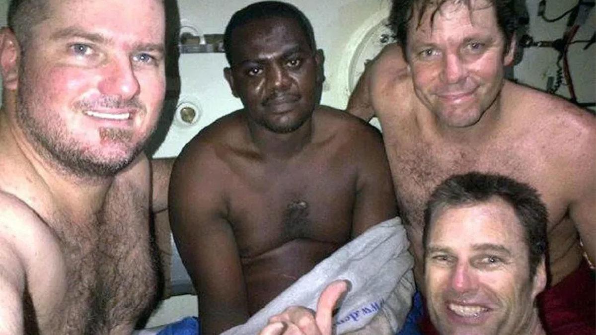 Okyanusun 30 Metre Altında Yaklaşık 3 Gün Boyunca Mahsur Kalan Adamın Müthiş Kurtuluş Hikâyesi