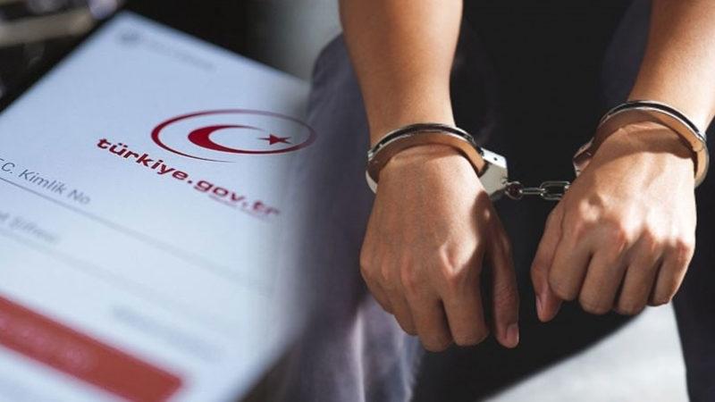 e-Devlet Hacklendi İddiasında Yeni Gelişme: ’Gazetecileri Dolandırmaya Çalışan’ 17 Yaşındaki Genç Yakalandı