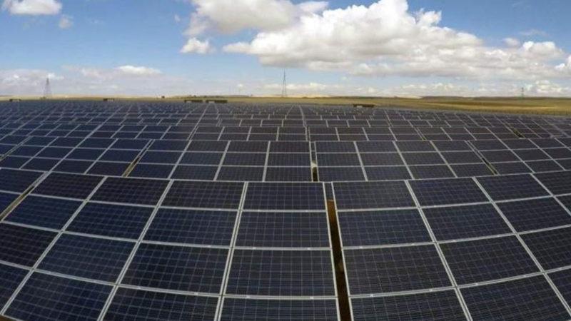 Türkiye, Güneş Paneli Üretiminde Avrupa’yı Geride Bıraktı: Peki Güneş’ten Ne Kadar Enerji Üretiyoruz?