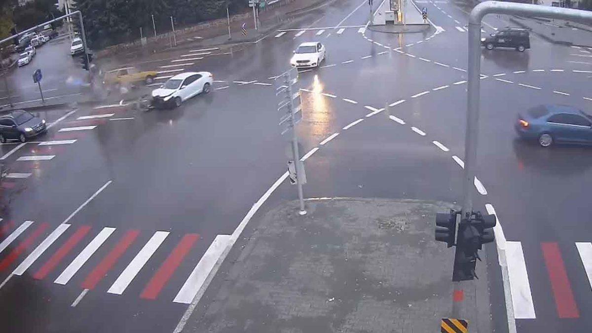 Türkiye’de Ocak 2021’de Yaşanan Trafik Kazalarının Görüntüleri Paylaşıldı