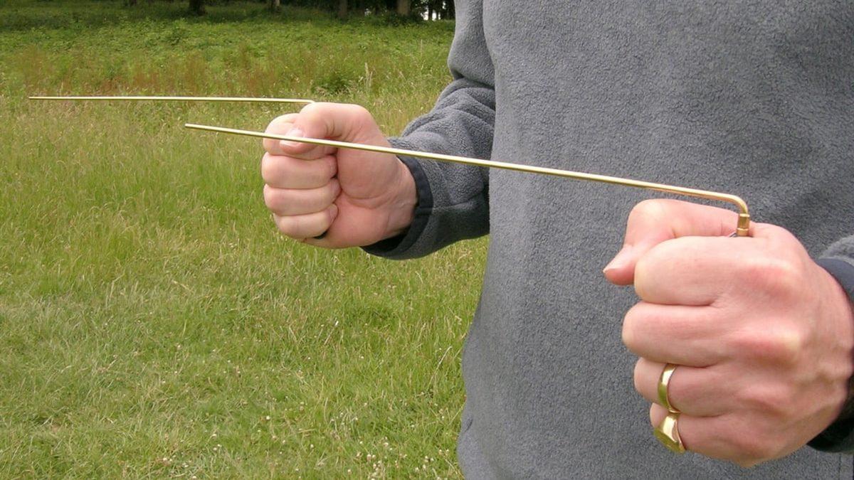 Bir Dal Parçasıyla Metrelerce Derindeki Su Kaynağını Tespit Etmek Gerçekten Mümkün mü?