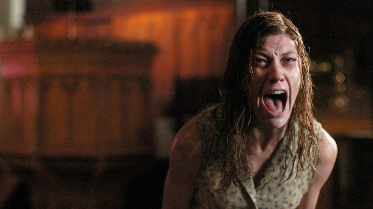 ’Şeytan Çarpması’ Filmine Konu Olan Anneliese Michel’in Bir Ayinde Vahşice Katledilmesinin Trajik Hikâyesi [18+]