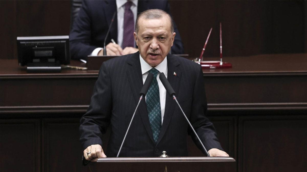 Cumhurbaşkanı Erdoğan, Binali Yıldırım’ın 4 Yıl Önce Yaptığı ‘Sosyal Medya’ Konuşmasını Yeniden Yaptı [Video]